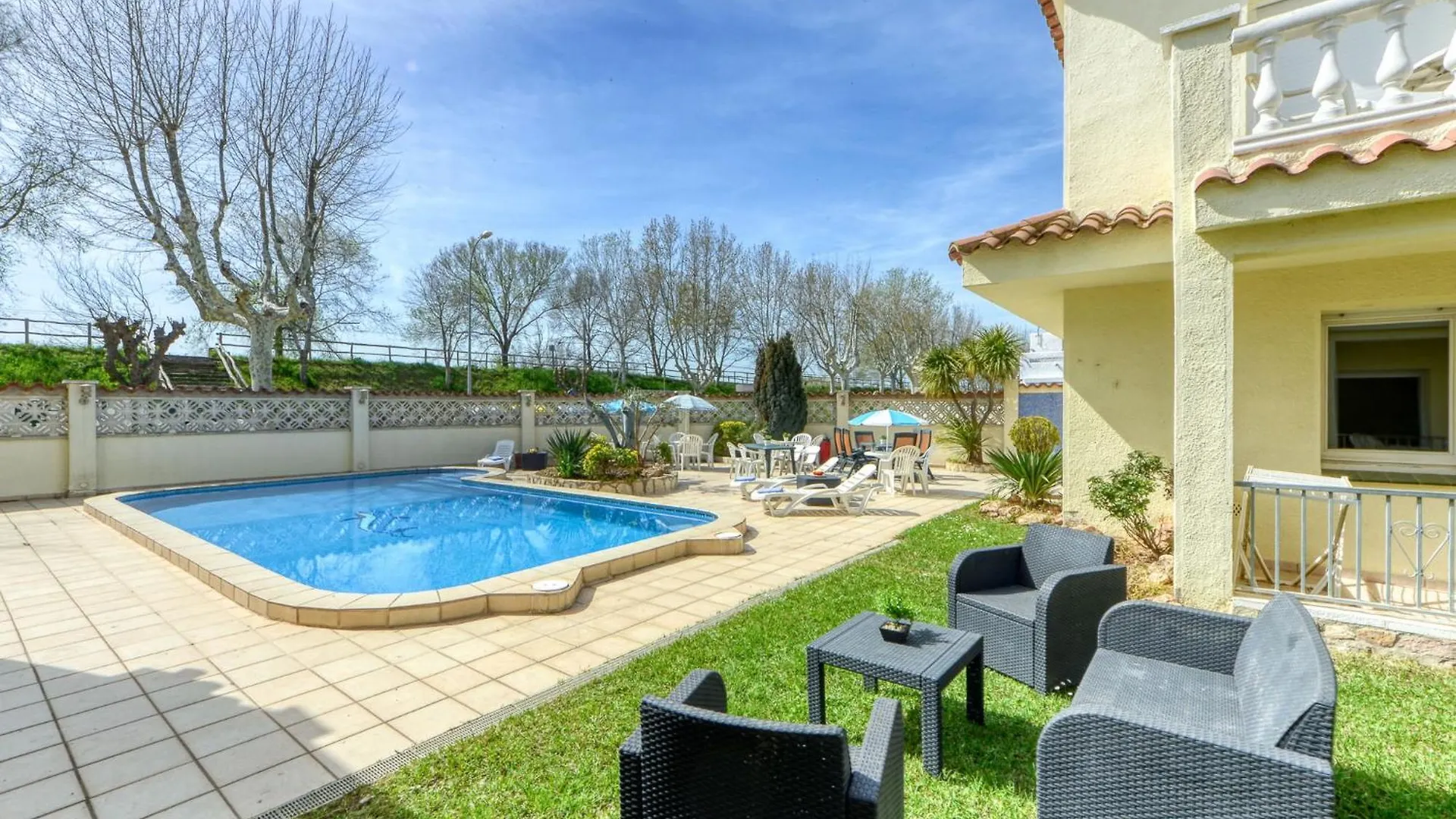 Apartment Muga-10 By Interhome Empuriabrava Španělsko